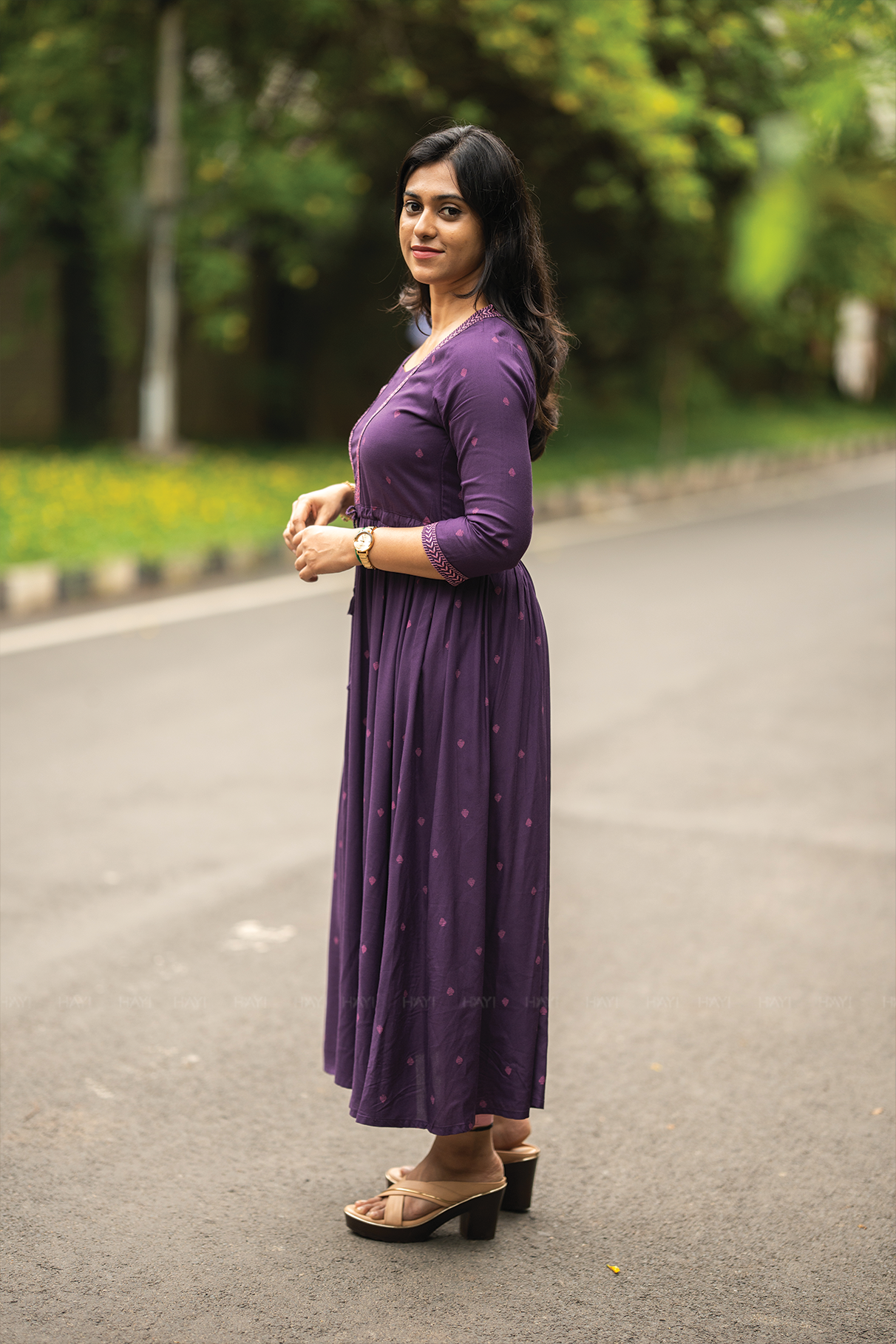 Violet Haze Viscose Dress with Sweetheart Neck &amp; Embroidery