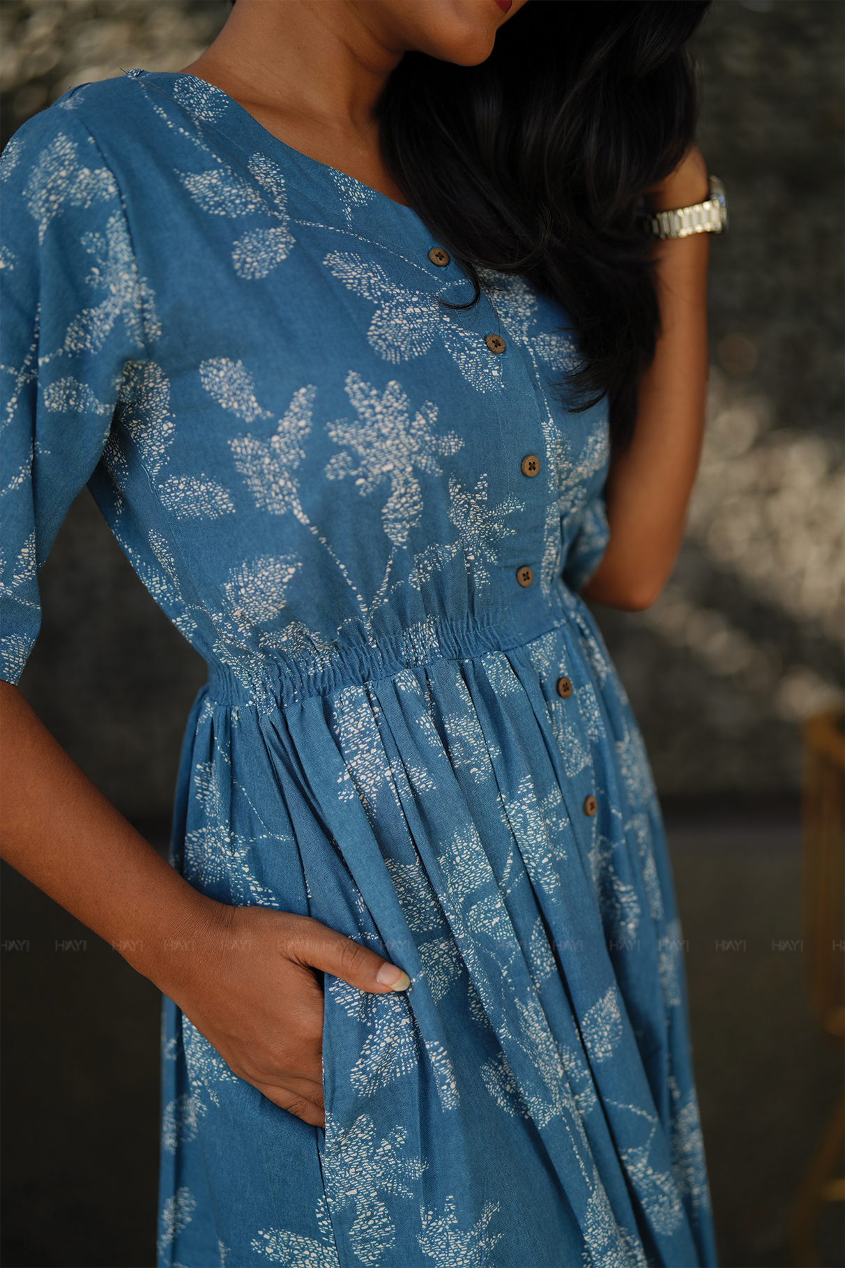 Morning Dew Blue Cotton Dress with V-Neck &amp; Elbow Sleeves