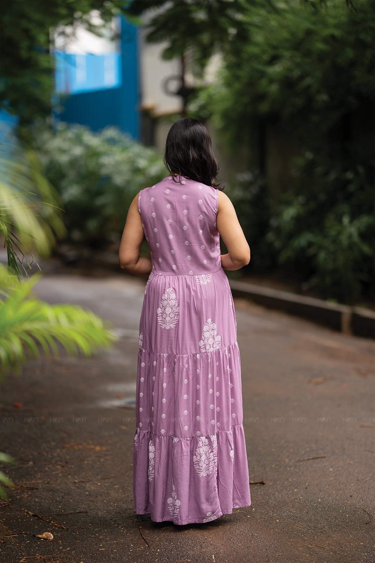Wisteria Haze Lavender Viscose Dress with Chinese Collar &amp; V-Cut