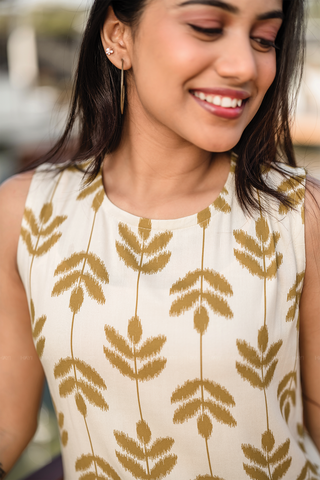 Sona Bloom Sandal cotton blend Co-ord with Close Neck and Attached 3/4th Sleeves