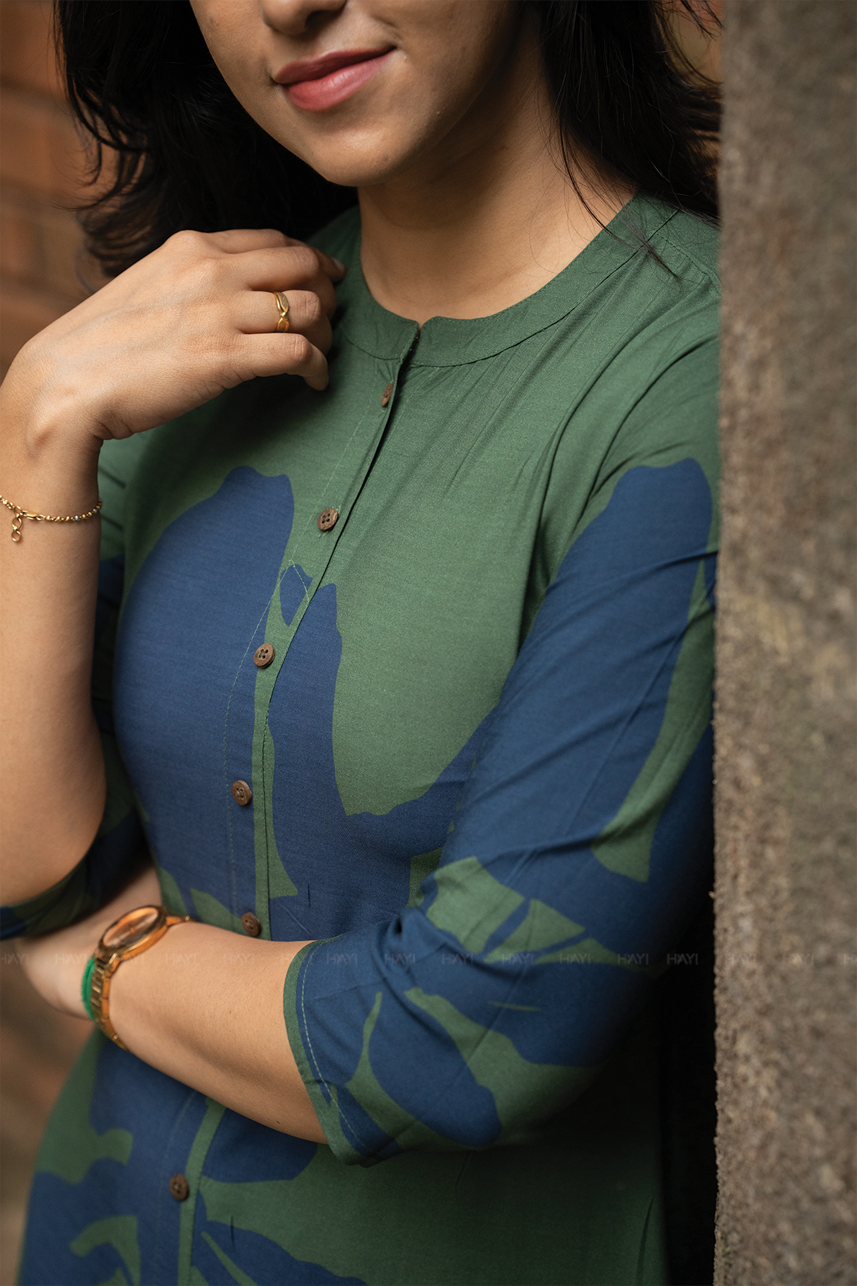 Forest Wave Green Viscose A-Line Kurta with Chinese Collar &amp; 3/4th Sleeves