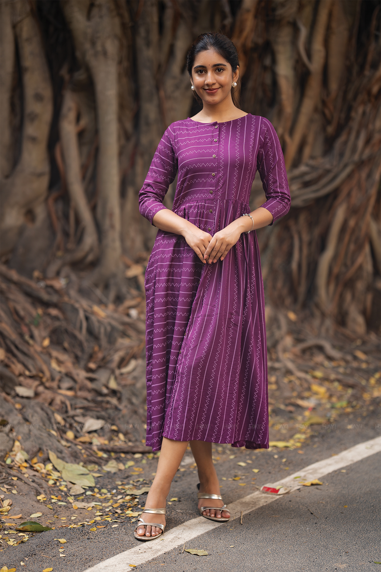 Grape Line Violet Viscose Dress with Boat Neck &amp; 3/4th Sleeves