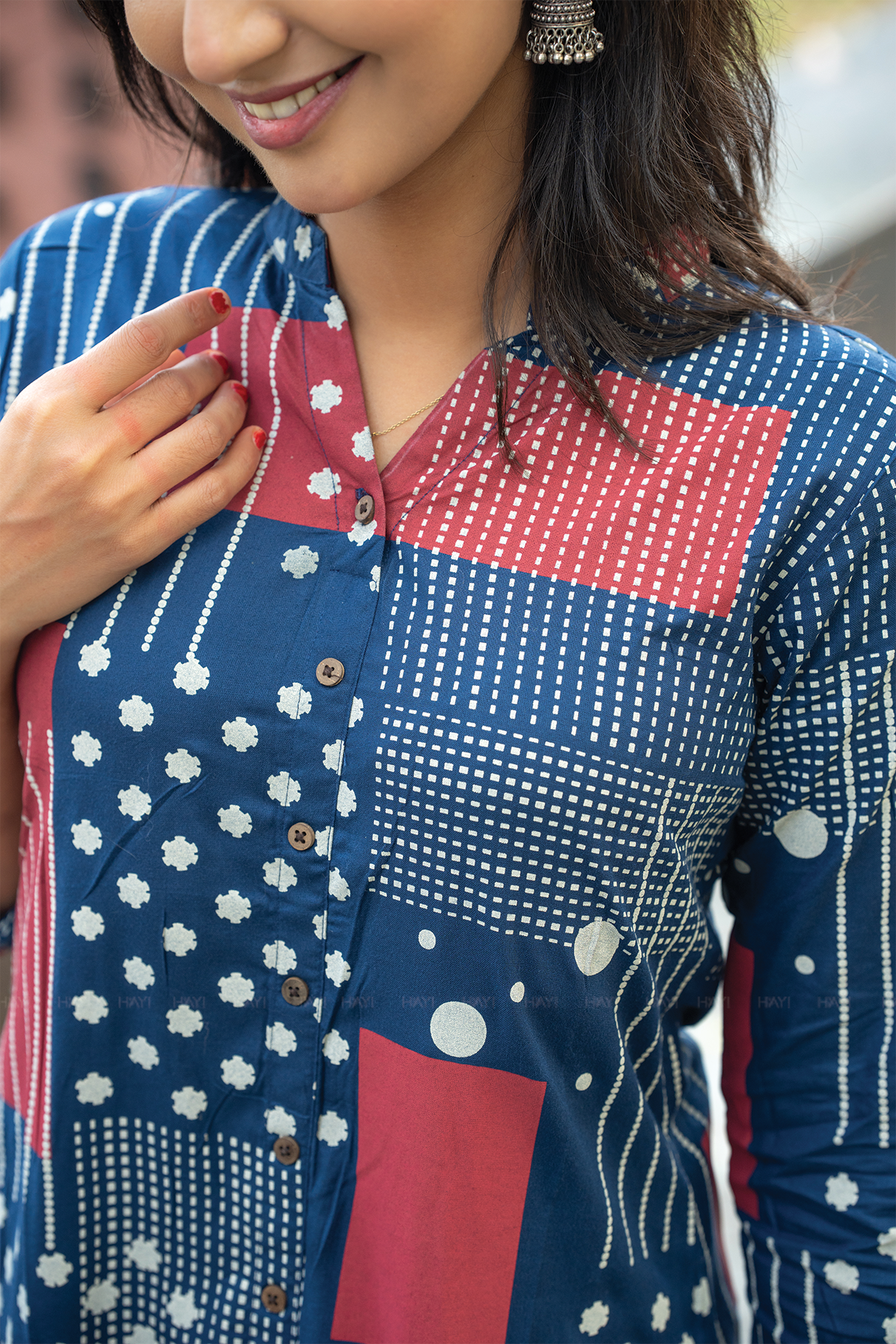 Mystical Navy Blue Viscose Kurta with Chinese Collar &amp; 3/4 Sleeves