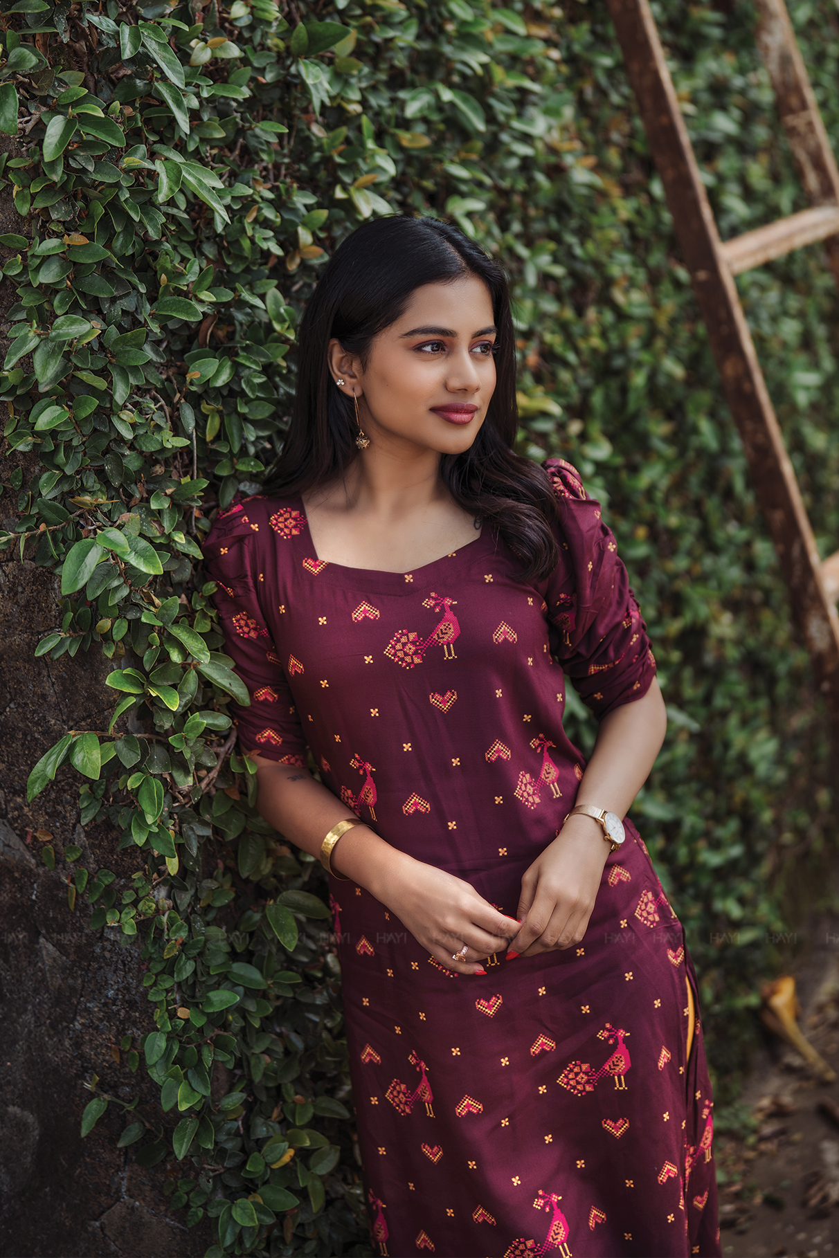 Crossloom Fable Brown Viscose Kurta with Sweetheart Neck &amp; Ruched Sleeves