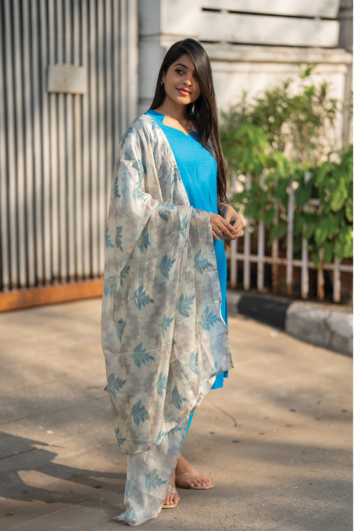 Neeisha Solid 2 Piece Raw Silk Blend Kurta with Dupatta