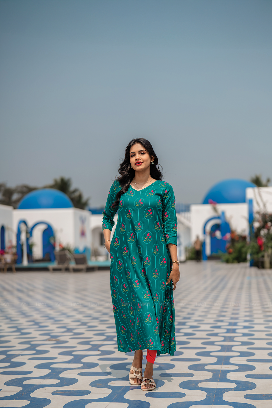 Aara Bloom Green Viscose A-Line Kurta with V-Neck &amp; 3/4th Sleeves