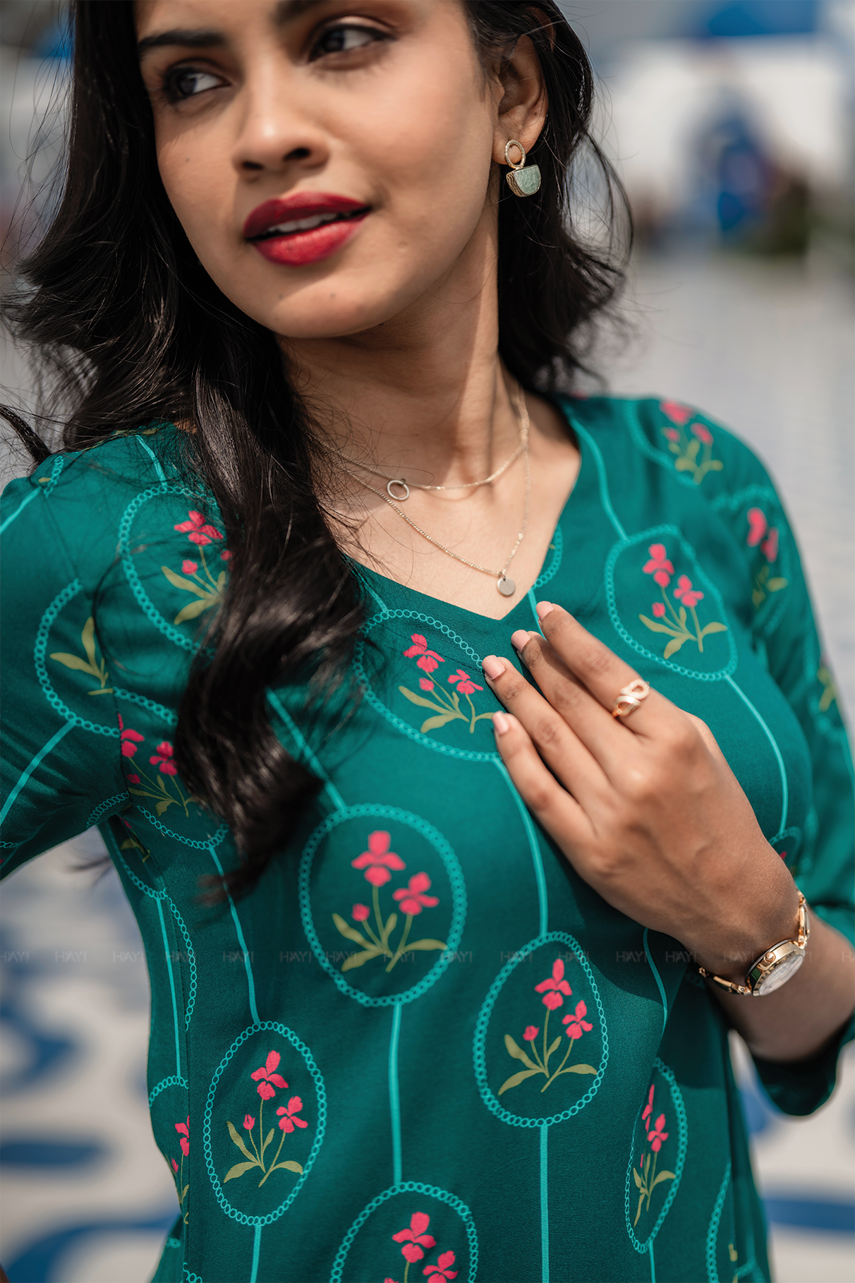 Aara Bloom Green Viscose A-Line Kurta with V-Neck &amp; 3/4th Sleeves