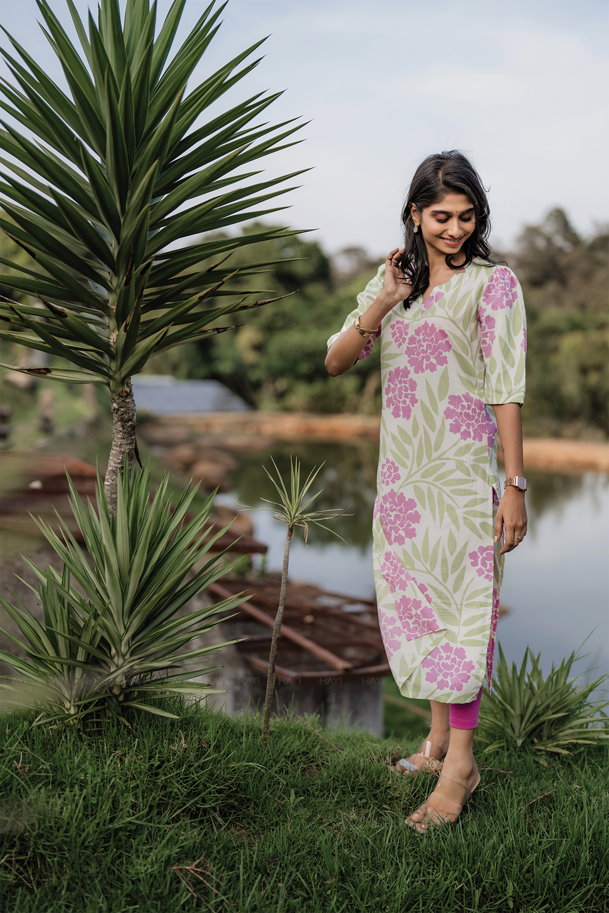 Bloomie Grace Beige Floral Printed Viscose Kurta