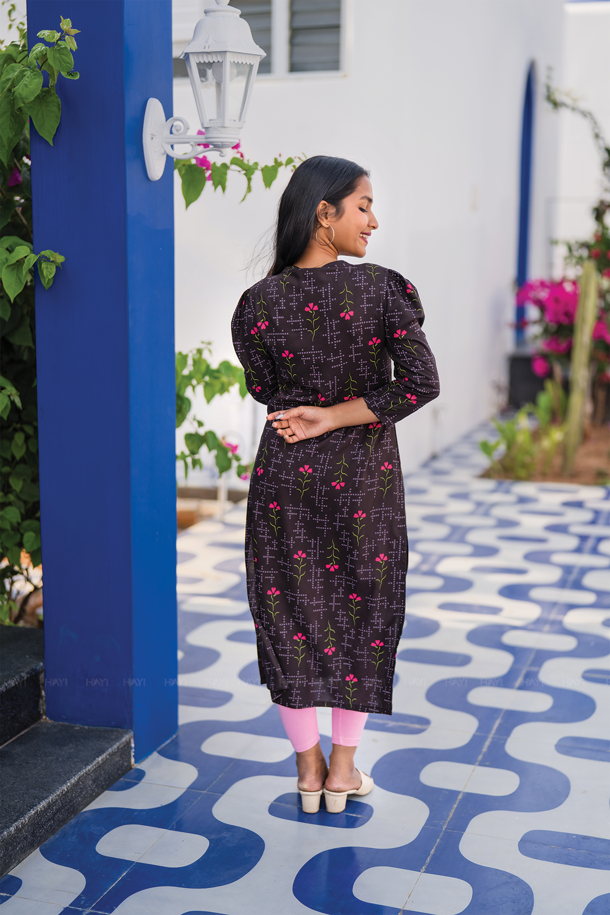 Duskmarch Floral  Brown Viscose Kurta with Chinese Collar &amp; light puff sleeve