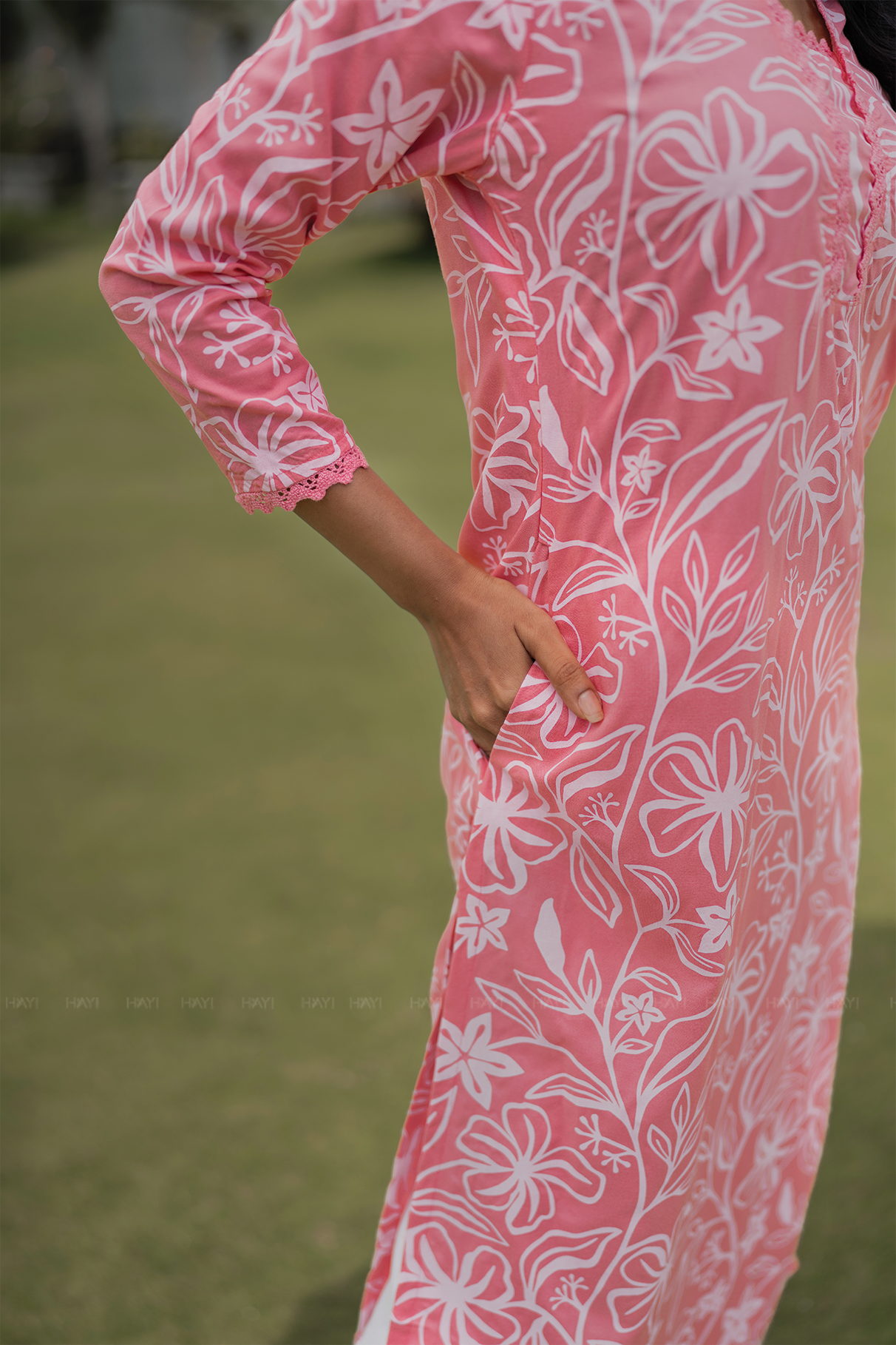 Mireya Roseline Pink Viscose Kurta with V-Neck &amp; 3/4 Sleeves