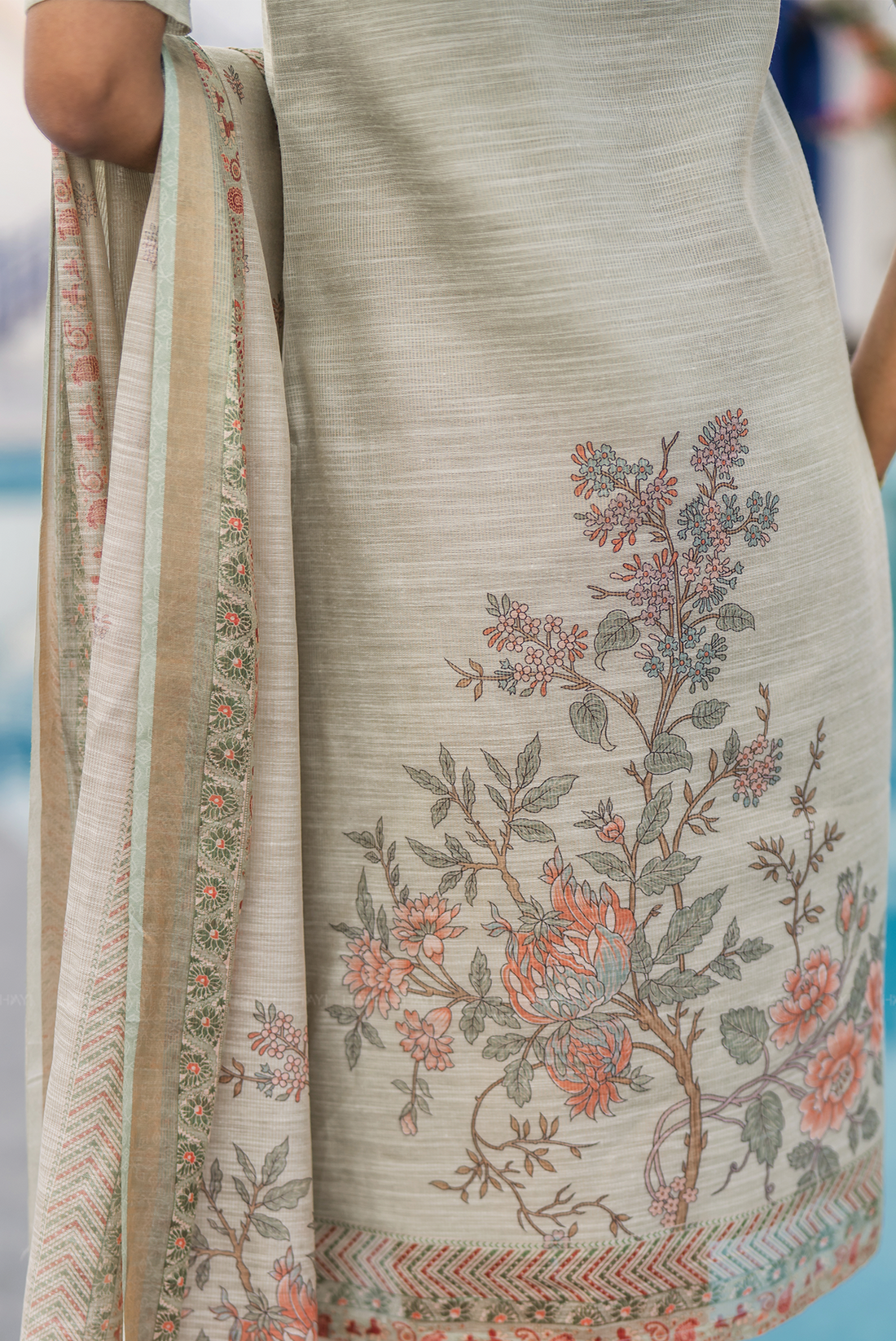 Haryeeka Printed 3 Piece Linen Shimmer Kurta Set with Dupatta