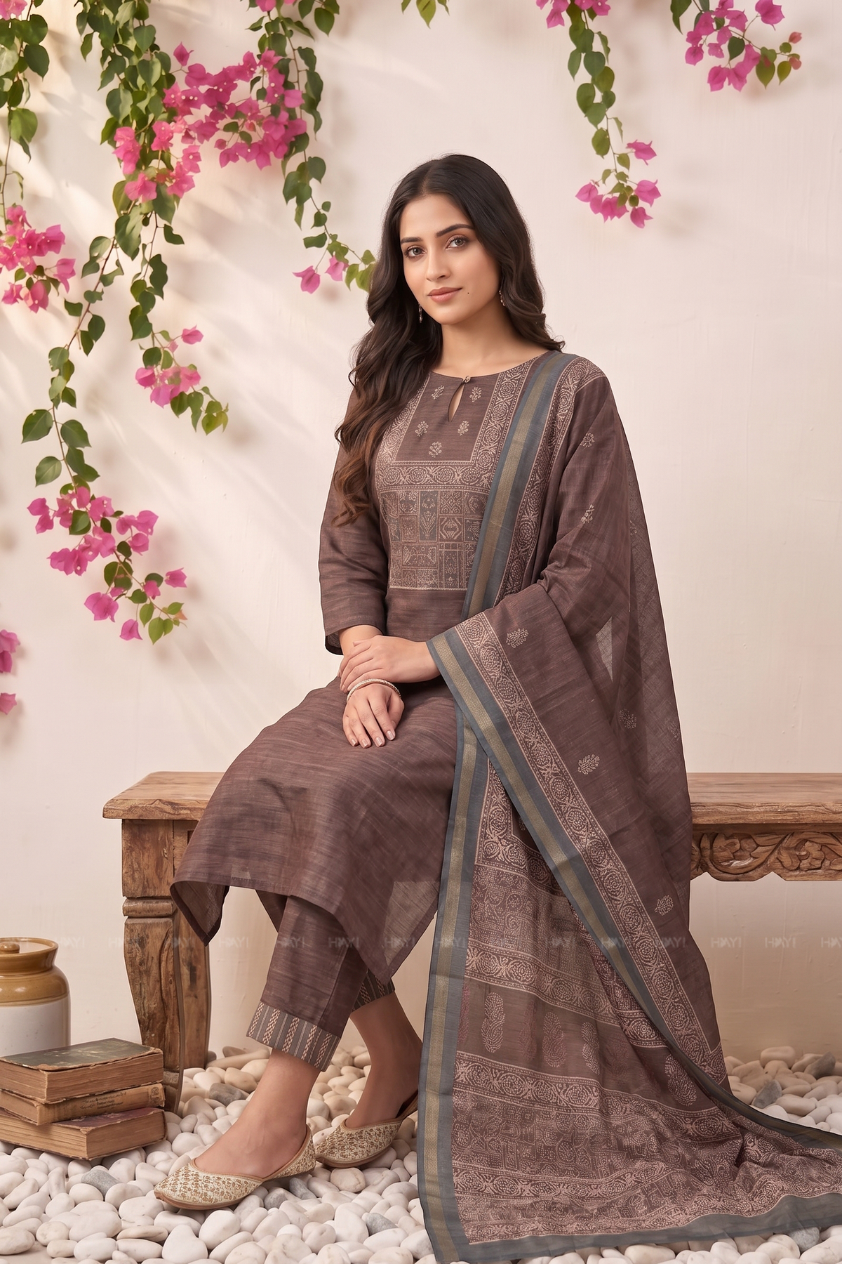 Tanira Brown printed 2 Piece Khata Silk Kurta with Dupatta