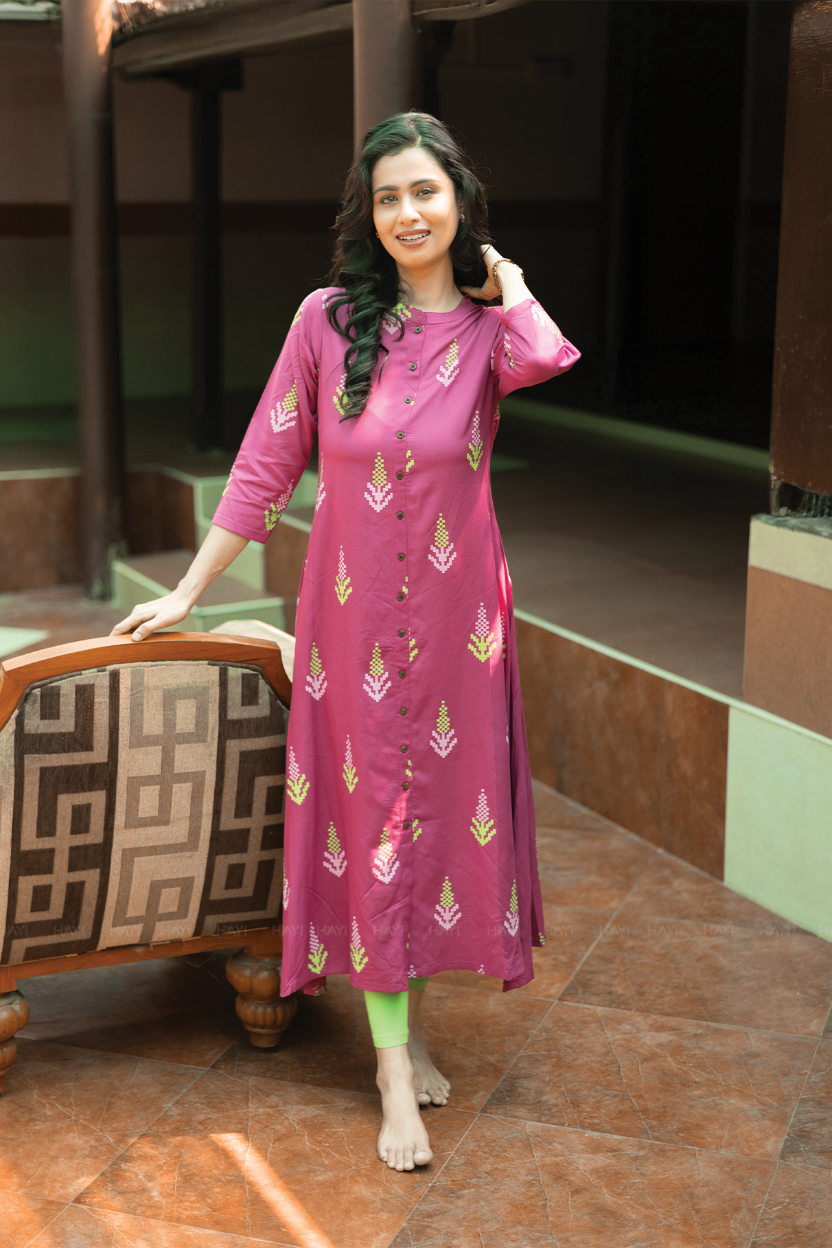 Heritage Glow Violet Viscose A-line Kurta with Chinese Collar neck &amp; 3/4th Sleeves
