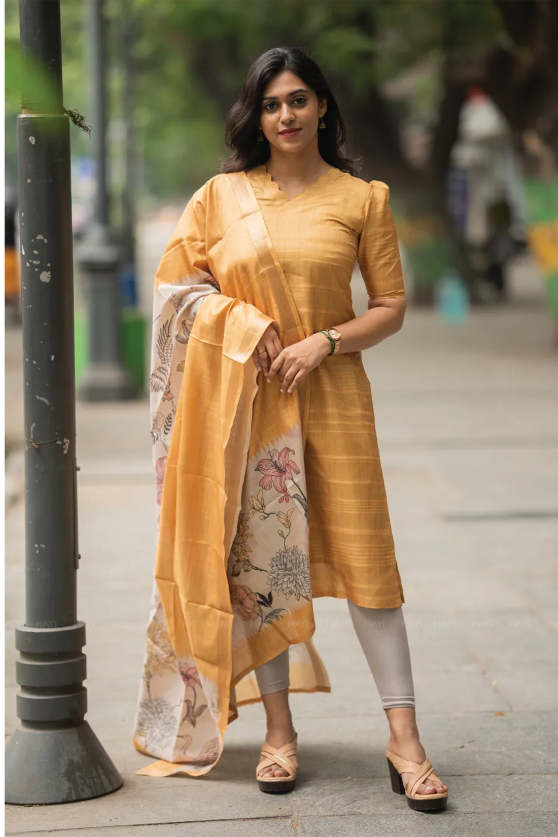 Swanira Yellow printed 2 Piece Jacquard Kurta with Dupatta