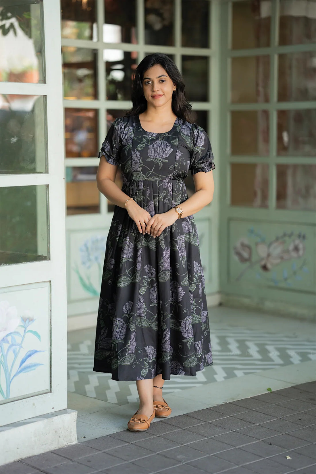 Deep Muse Black Floral Printed Maternity and Feeding Wear