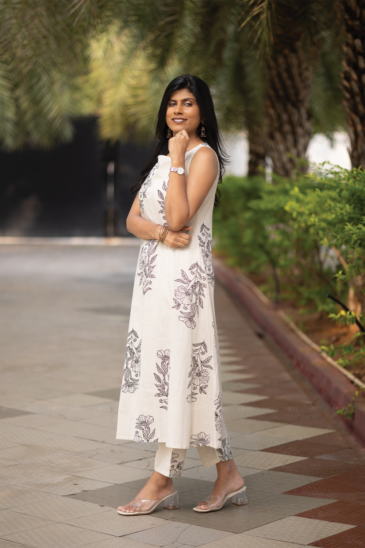 Floralink Beige Cotton Co-ord with Close neck &amp; Attached 3/4th sleeves