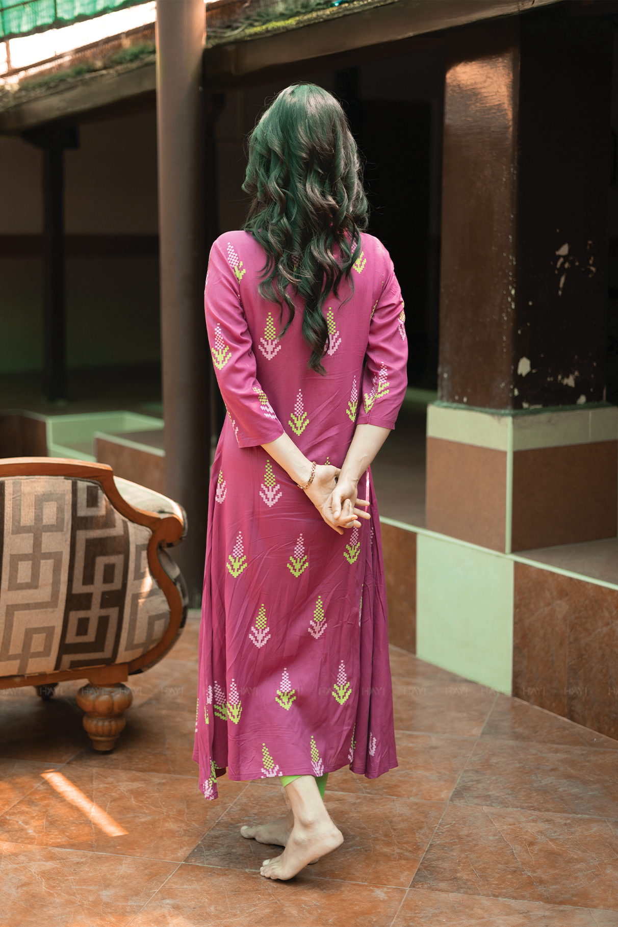 Heritage Glow Violet Viscose A-line Kurta with Chinese Collar neck &amp; 3/4th Sleeves
