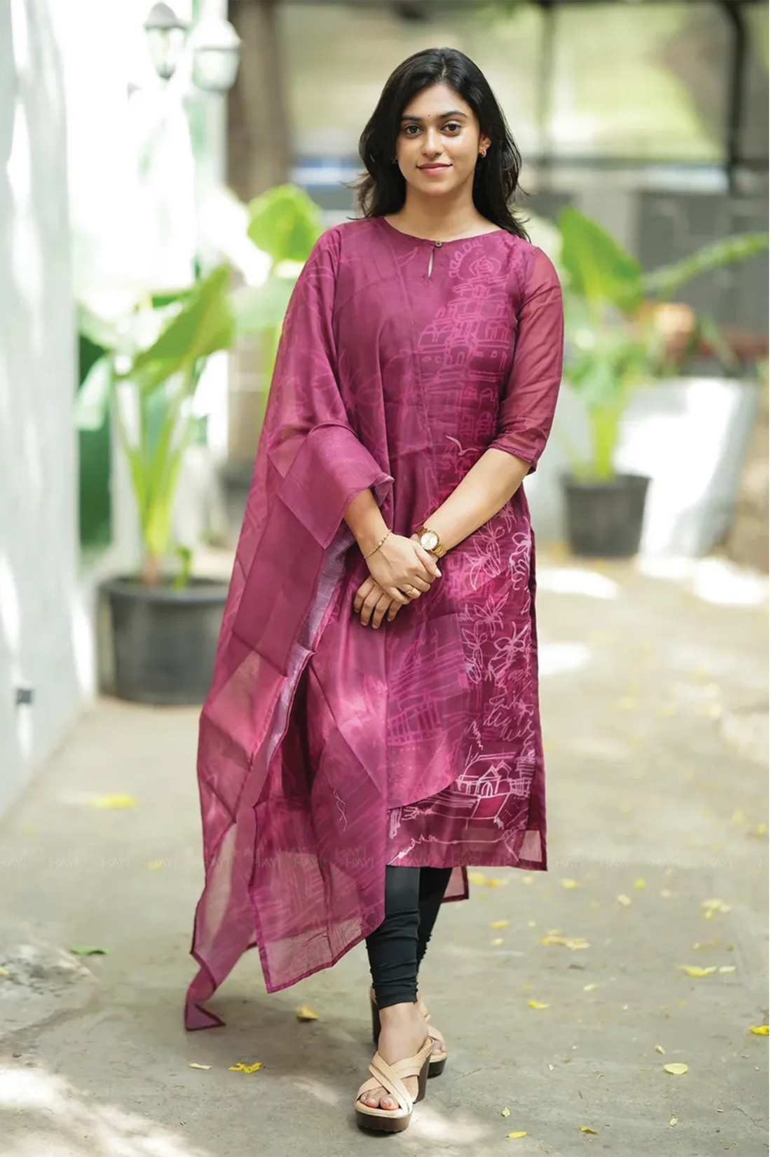 Wine Live in Divine printed 2 Piece Chanderi Blend Kurta with Dupatta