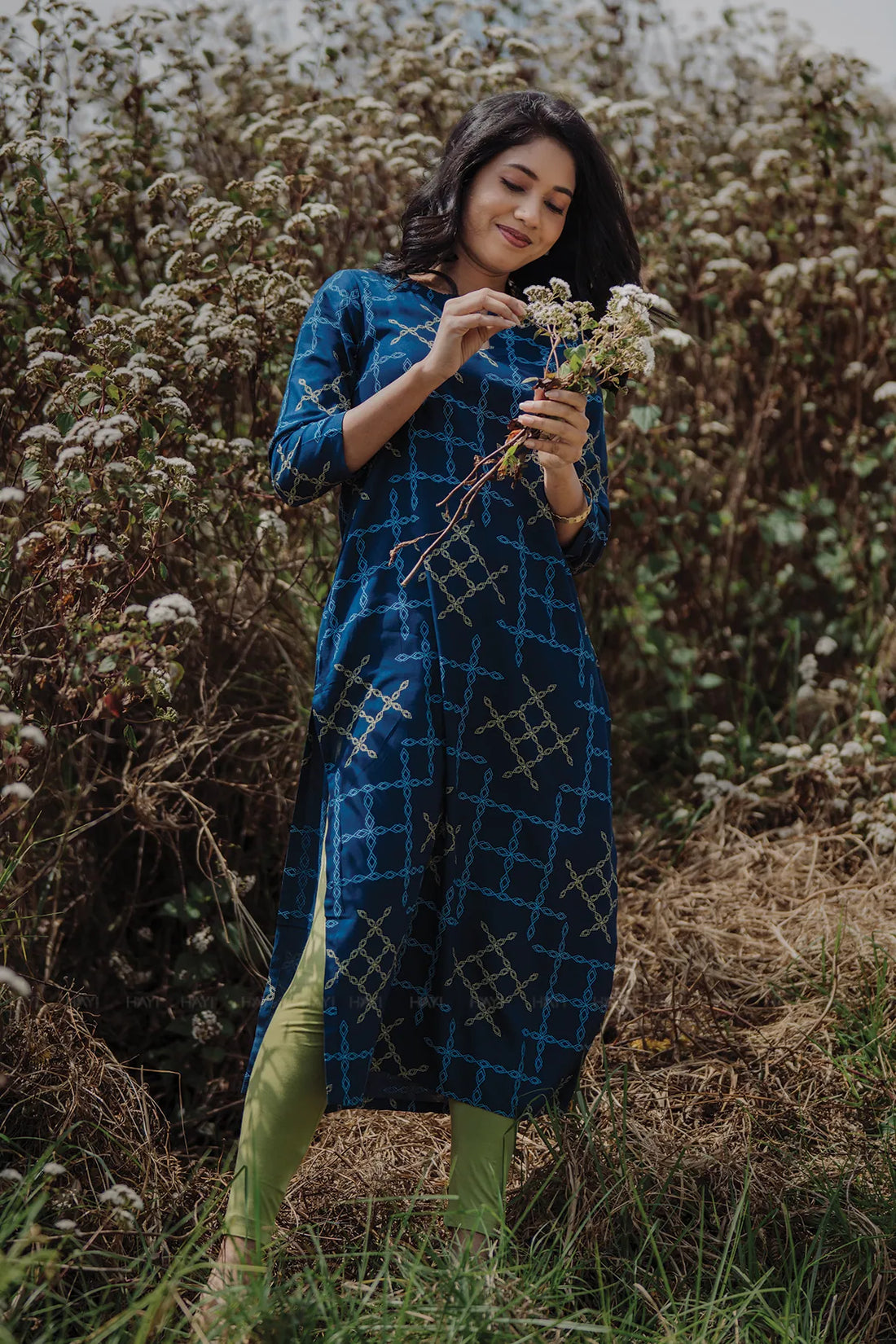 Starlink Grace Navy Viscose Kurta with Chinese Collar &amp; 3/4 Sleeves