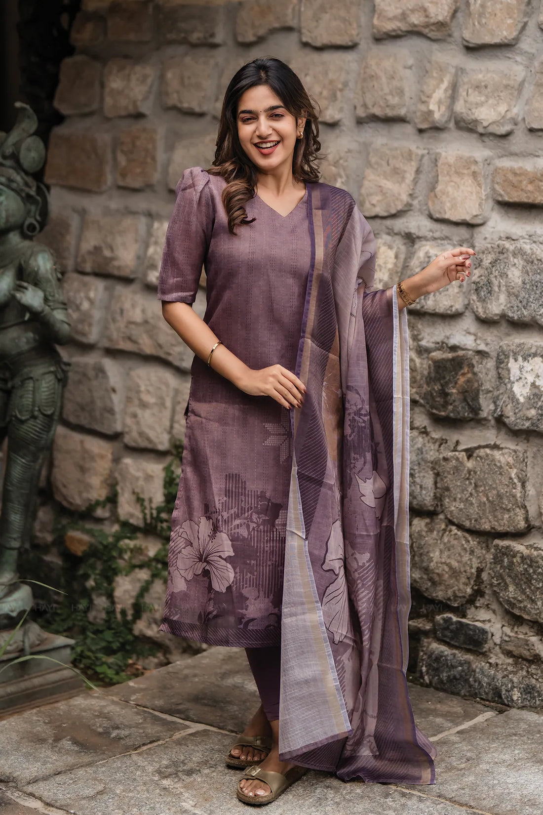 Nritya Lavender printed 2 Piece Linen Shimmer Kurta with Dupatta
