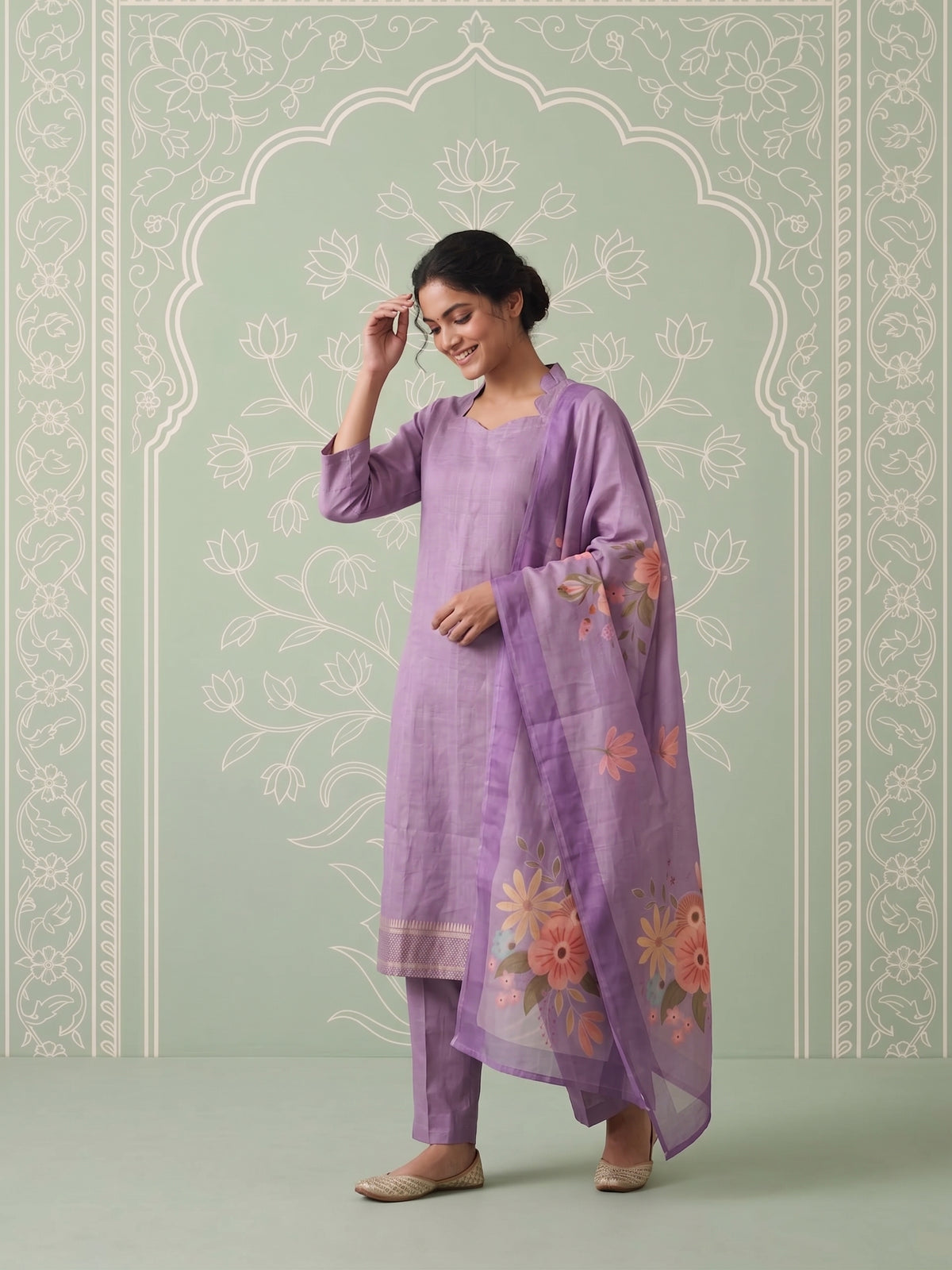 Lavender Hexa Violet 3 Piece Tussar Silk Kurta Set with Dupatta