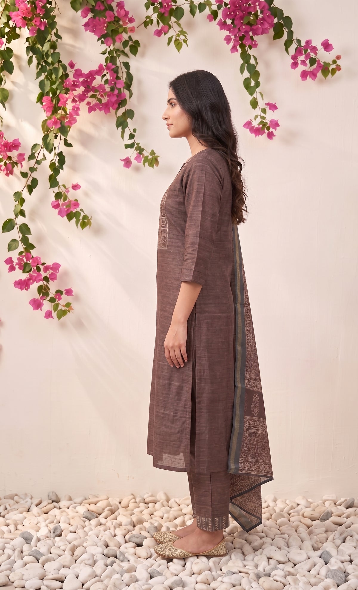 Tanira Brown printed 2 Piece Khata Silk Kurta with Dupatta