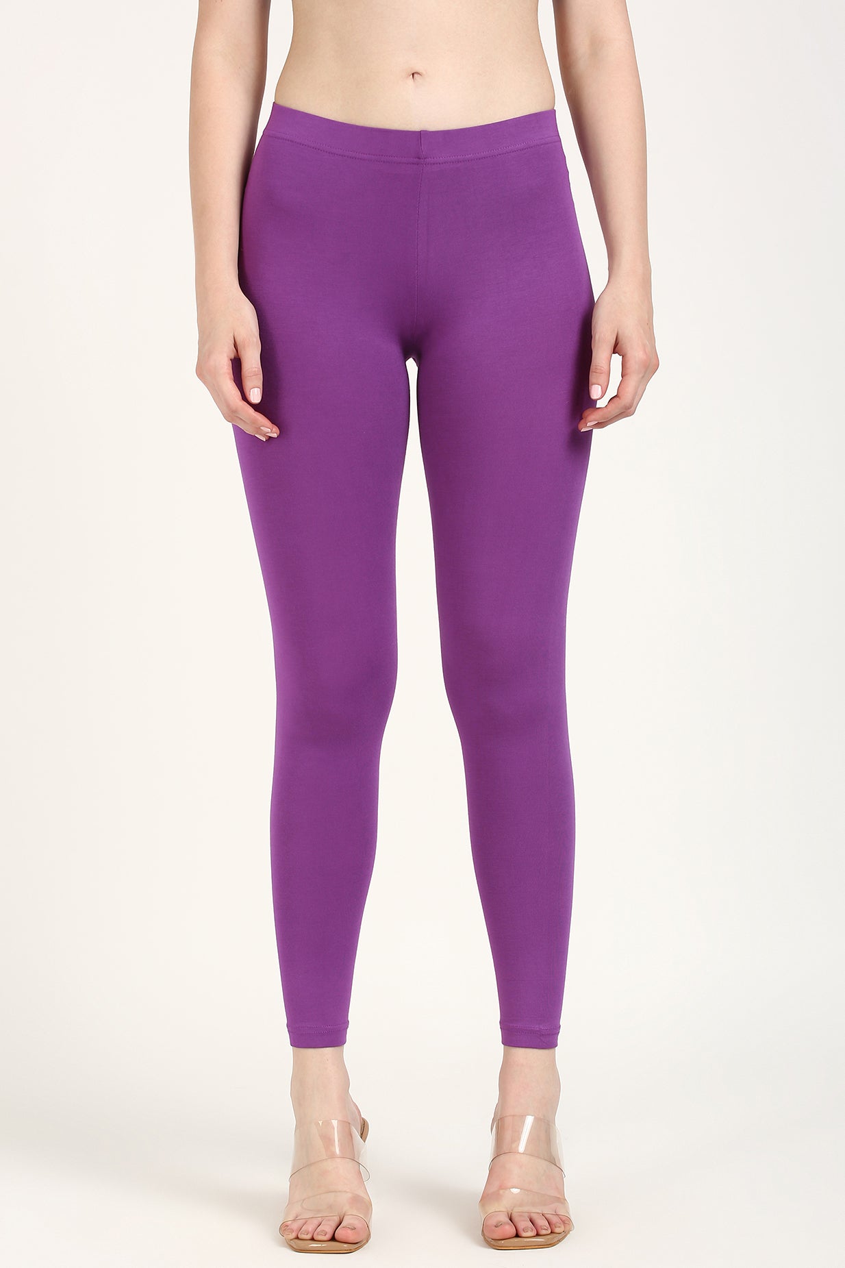 Violet ankle