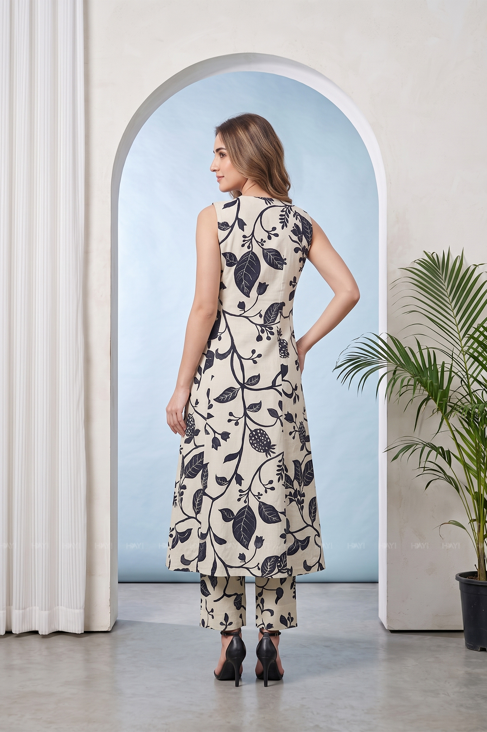 Forest Ink Off-White Printed Co-ord Set