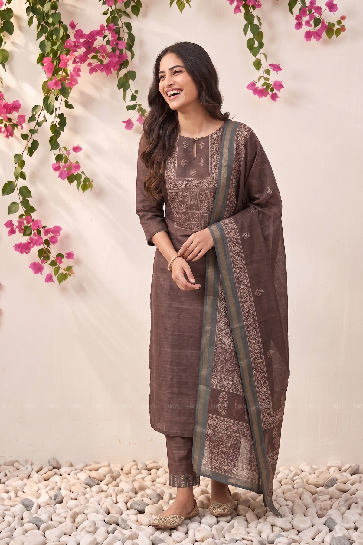 Tanira Brown printed 2 Piece Khata Silk Kurta with Dupatta