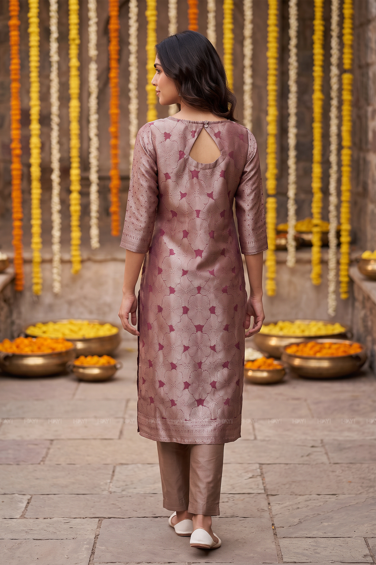 Mauve Sunburst Red Silk Blend Jacquard 2-Piece Set