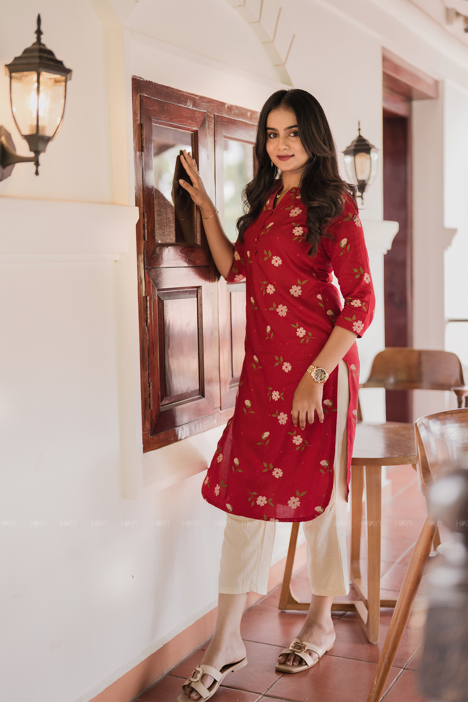 Rosethorn Charm Red Viscose Printed Elegant Kurta