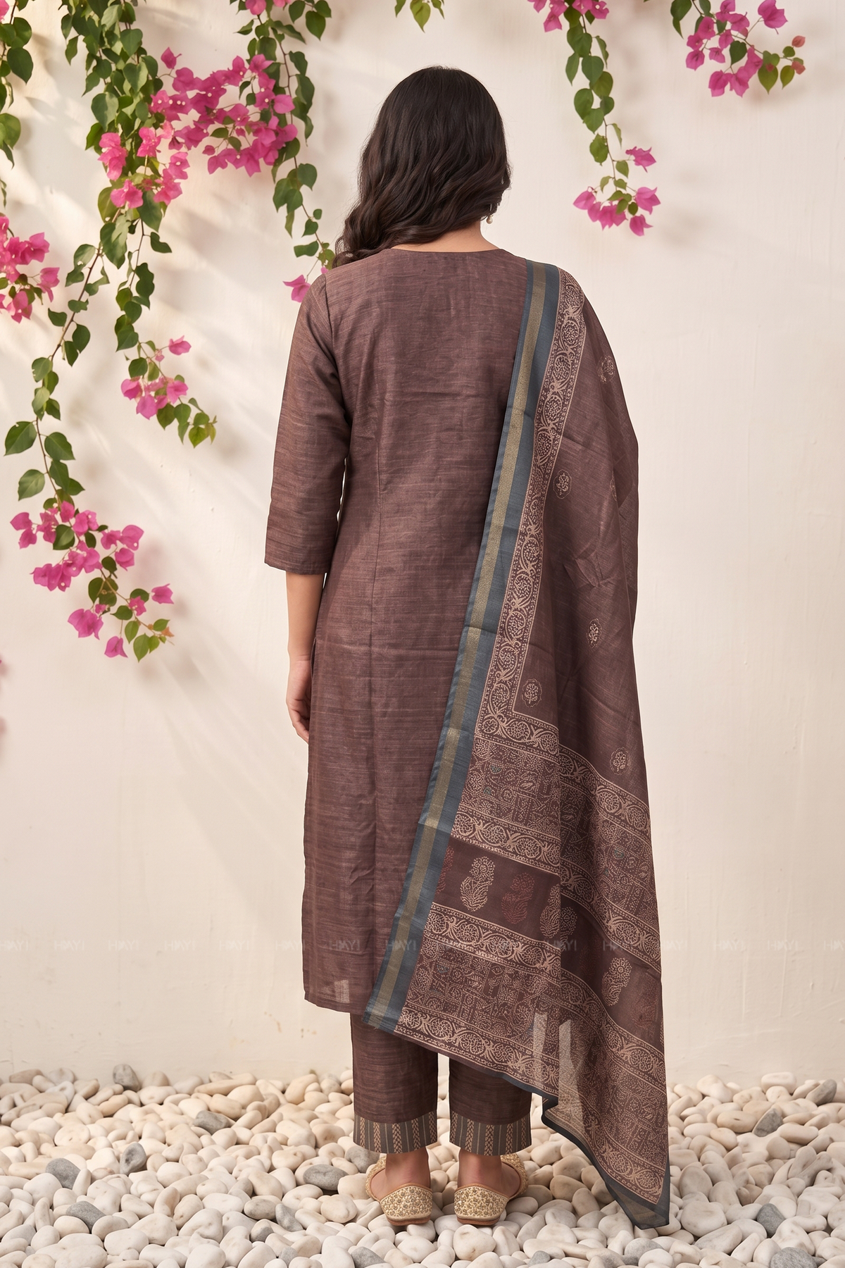 Tanira Brown printed 2 Piece Khata Silk Kurta with Dupatta
