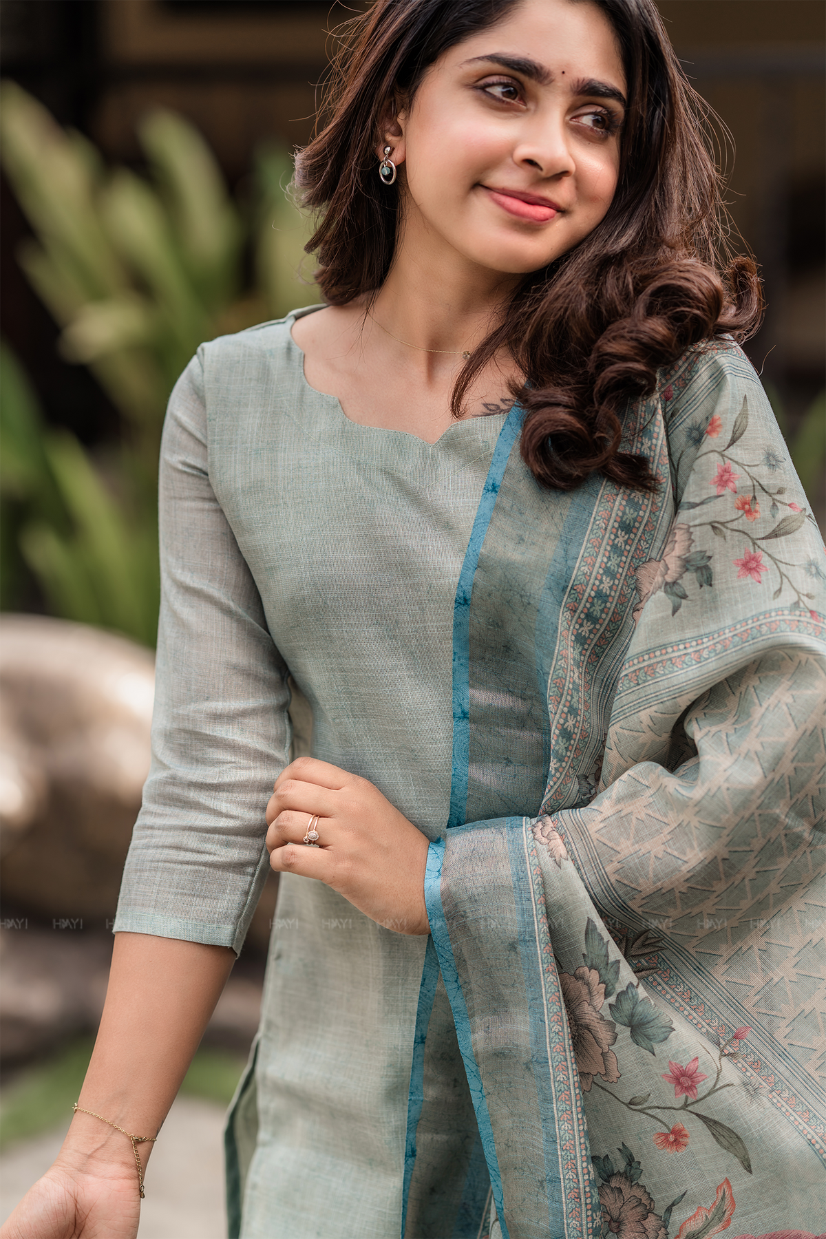 Tharisa Greyish Blue 3 Piece Shimmer Tissue Blend Placement Printed Kurta with Pant &amp; Dupatta