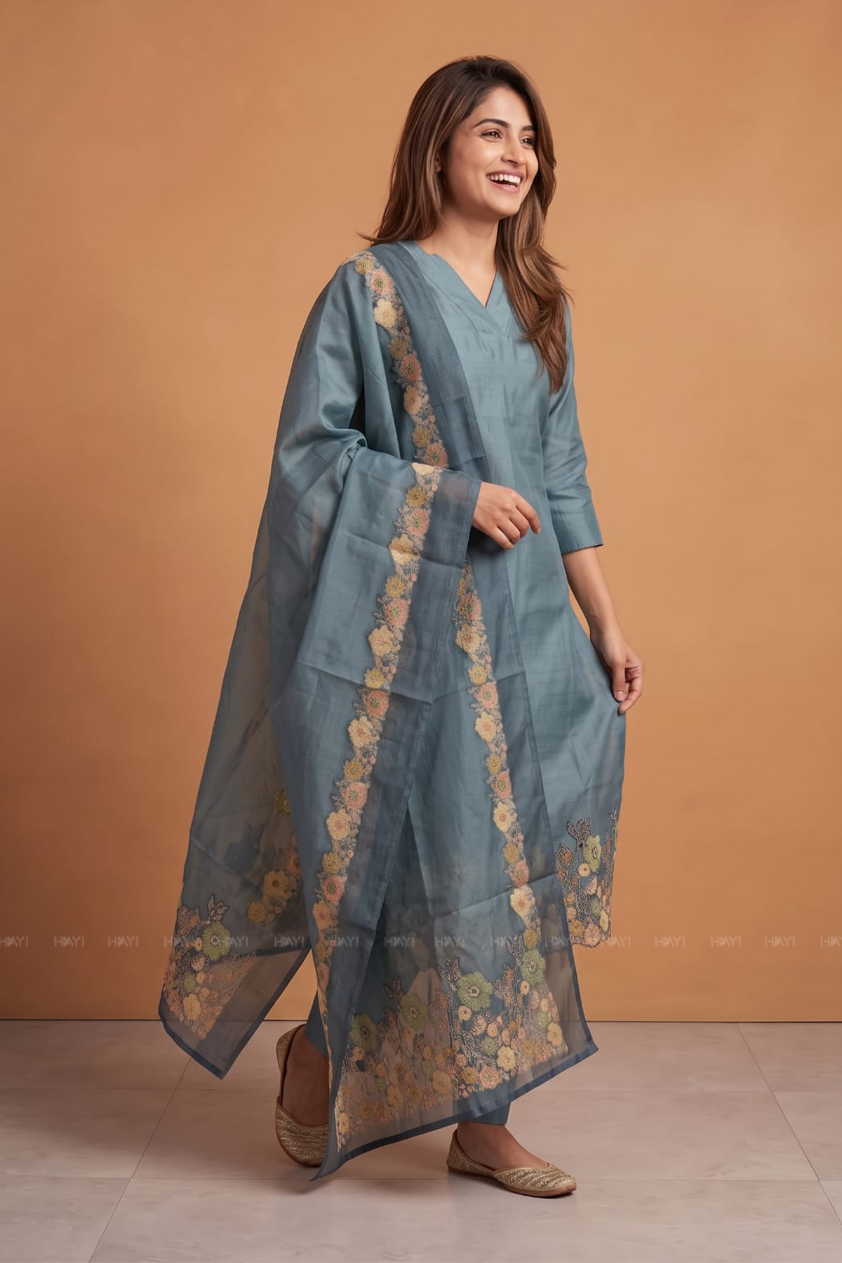 Nocturne Drift Embroidered 3 Piece Shimmer Tissue Blend Kurta Set with Dupatta