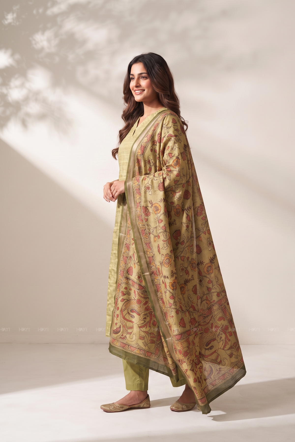 Tanira Green 3-Piece Tussar Silk Blend Floral Printed Kurta with Pant &amp; Dupatta