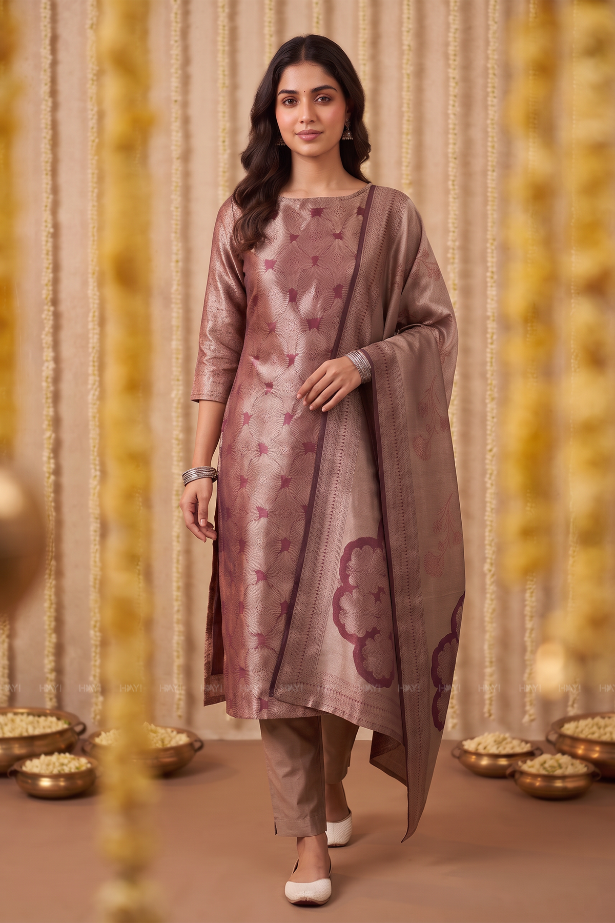Mauve Sunburst Red Silk Blend Jacquard 2-Piece Set