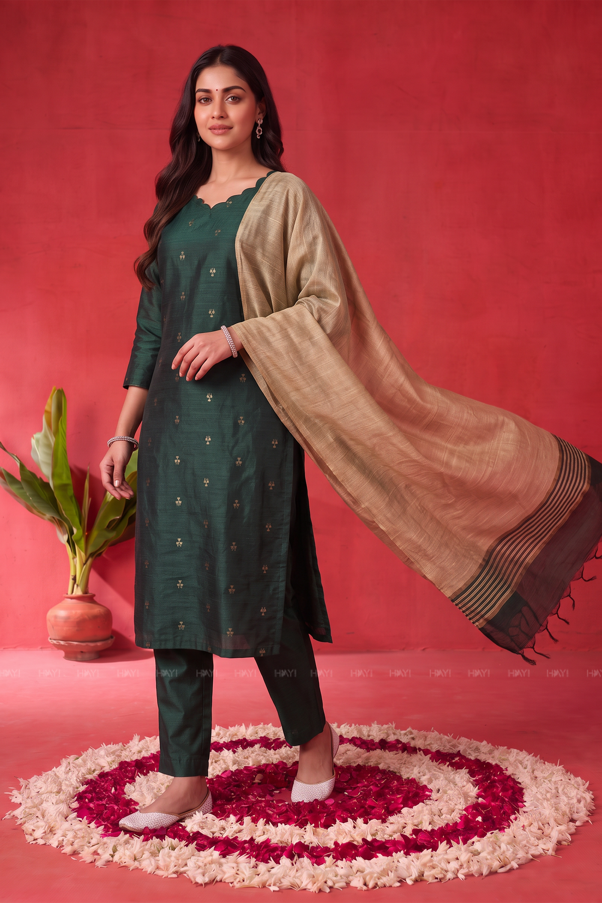 Elara Grace Green Silk Blend Handloom Woven 3-Piece Kurta Set