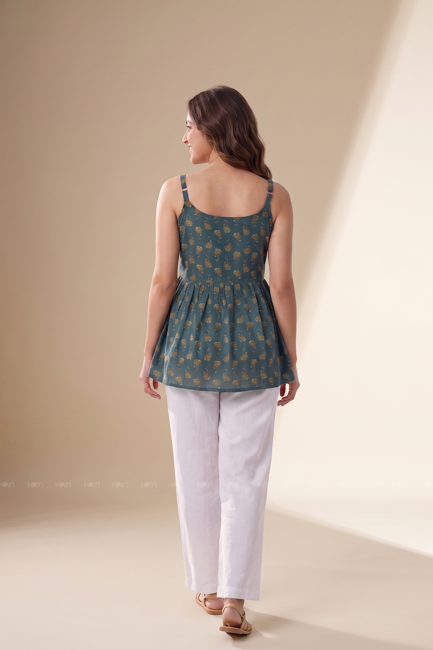 Dewdrop Daisy Printed Short Kurta