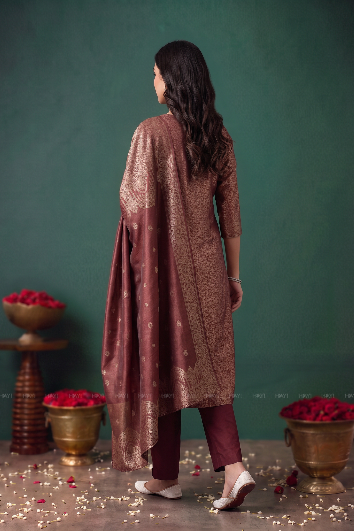 Roselle Red Silk Blend Jacquard 2-Piece Straight Kurta Set