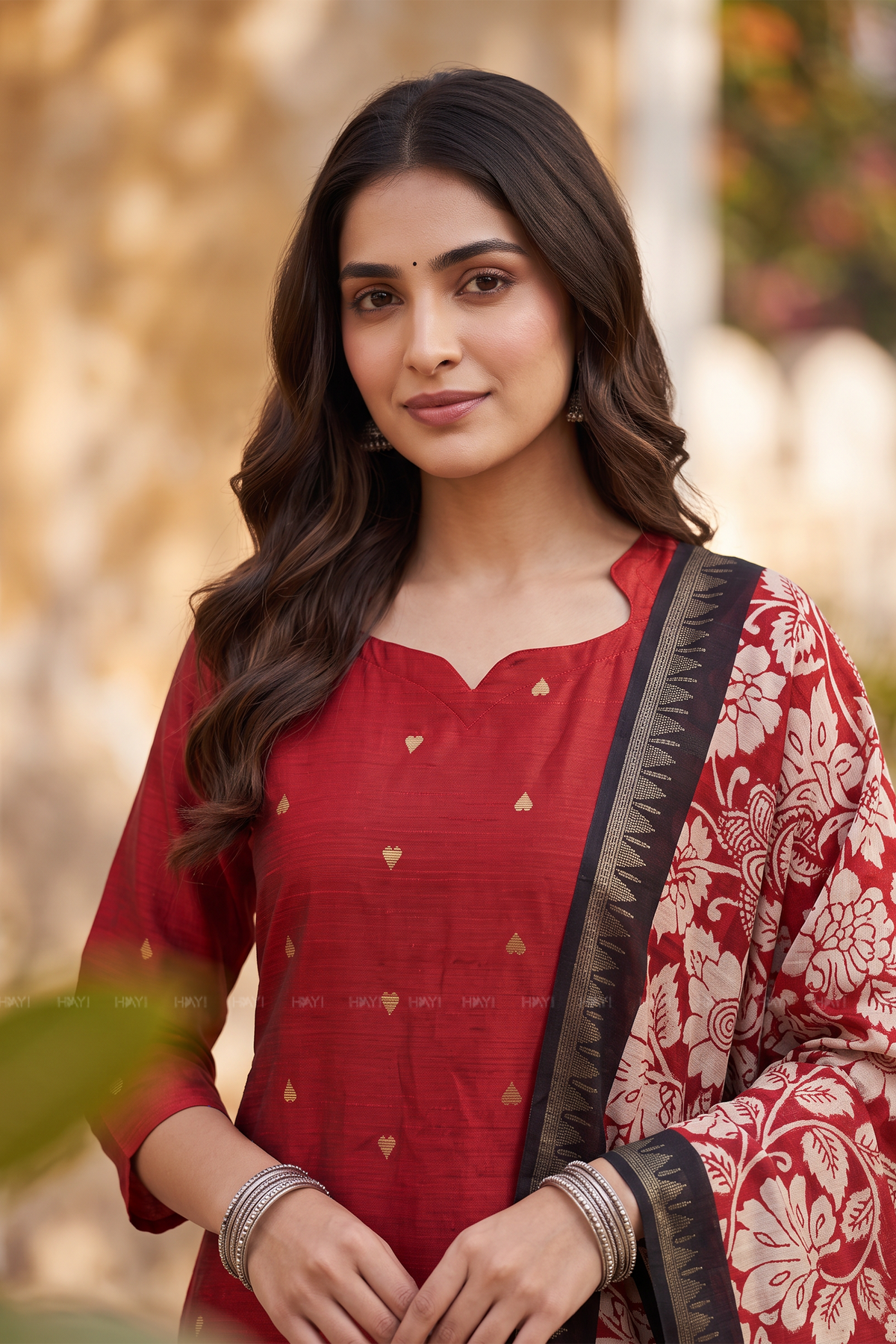 Amara Muse Red Silk Blend 3-Piece Handloom Woven Kurta Set