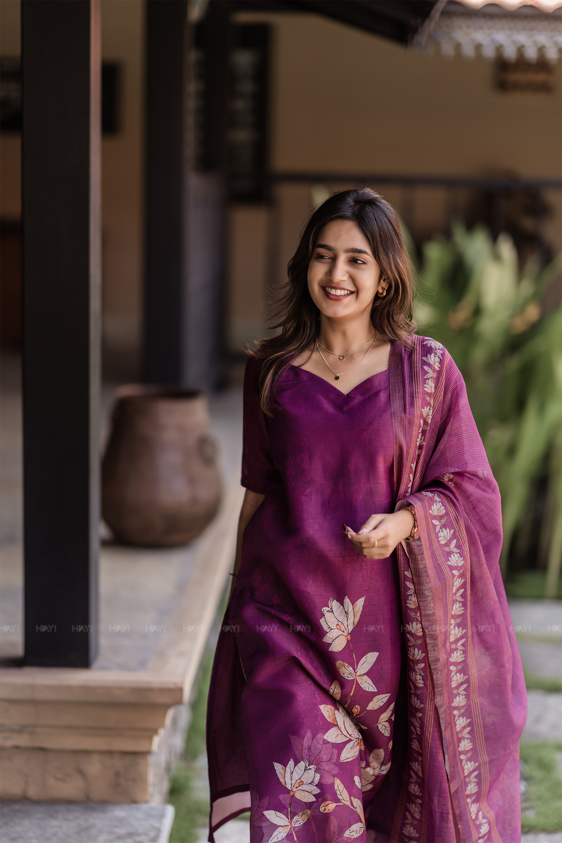 Niloufer Pink printed 2 Piece Muslin Shimmer Silk Kurta with Dupatta