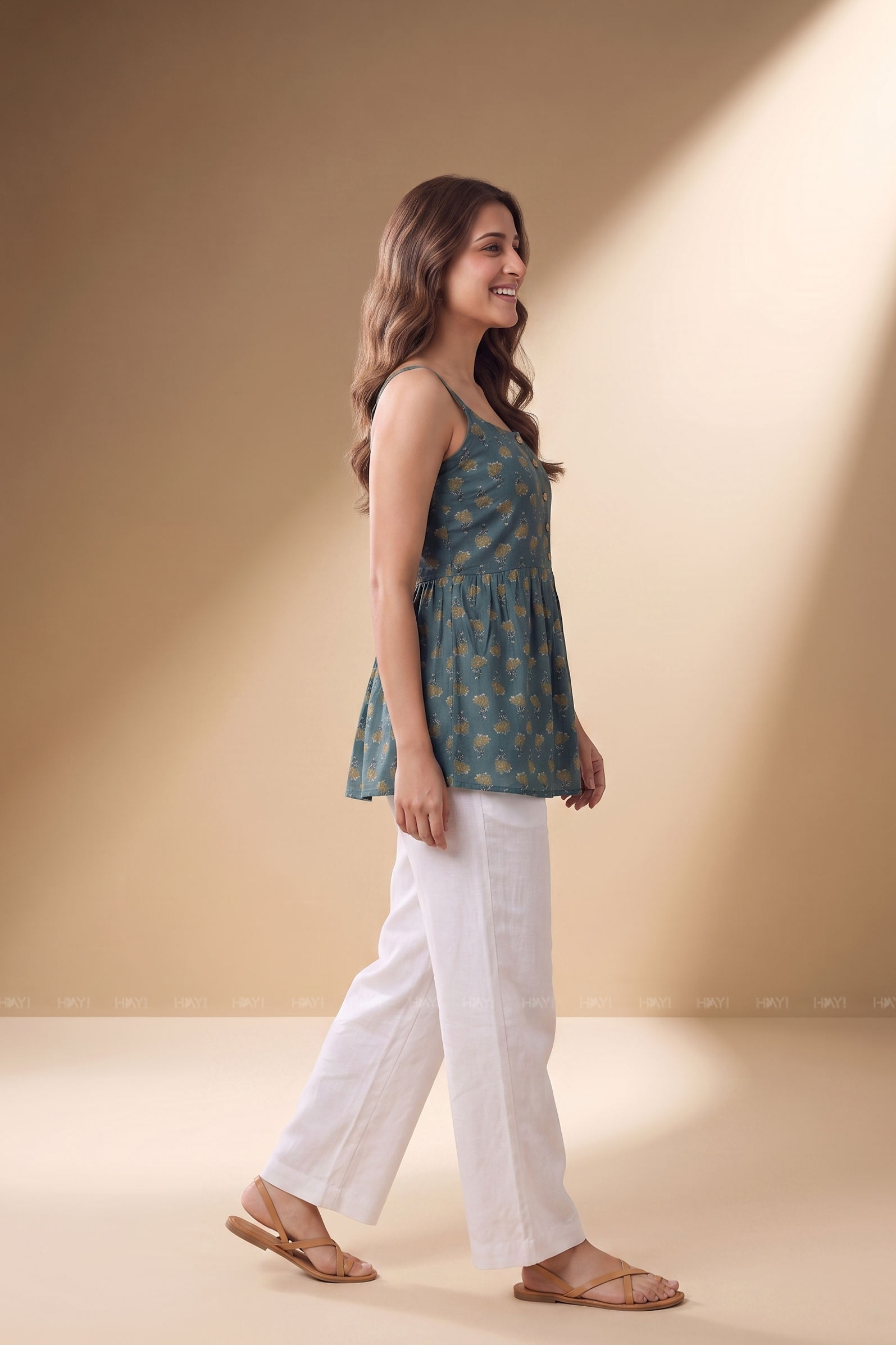 Dewdrop Daisy Printed Short Kurta
