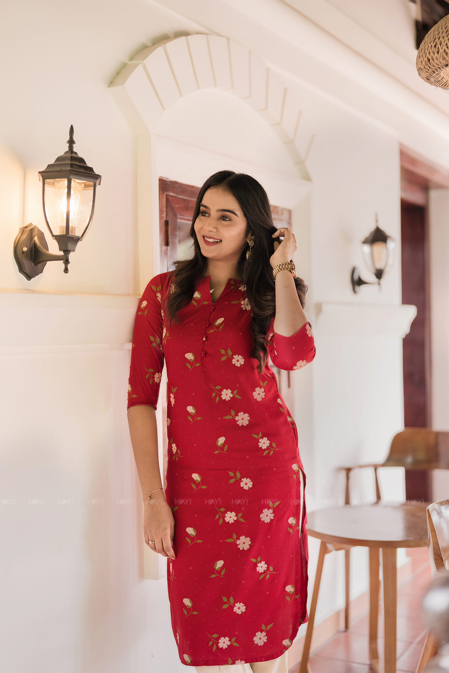 Rosethorn Charm Red Viscose Printed Elegant Kurta