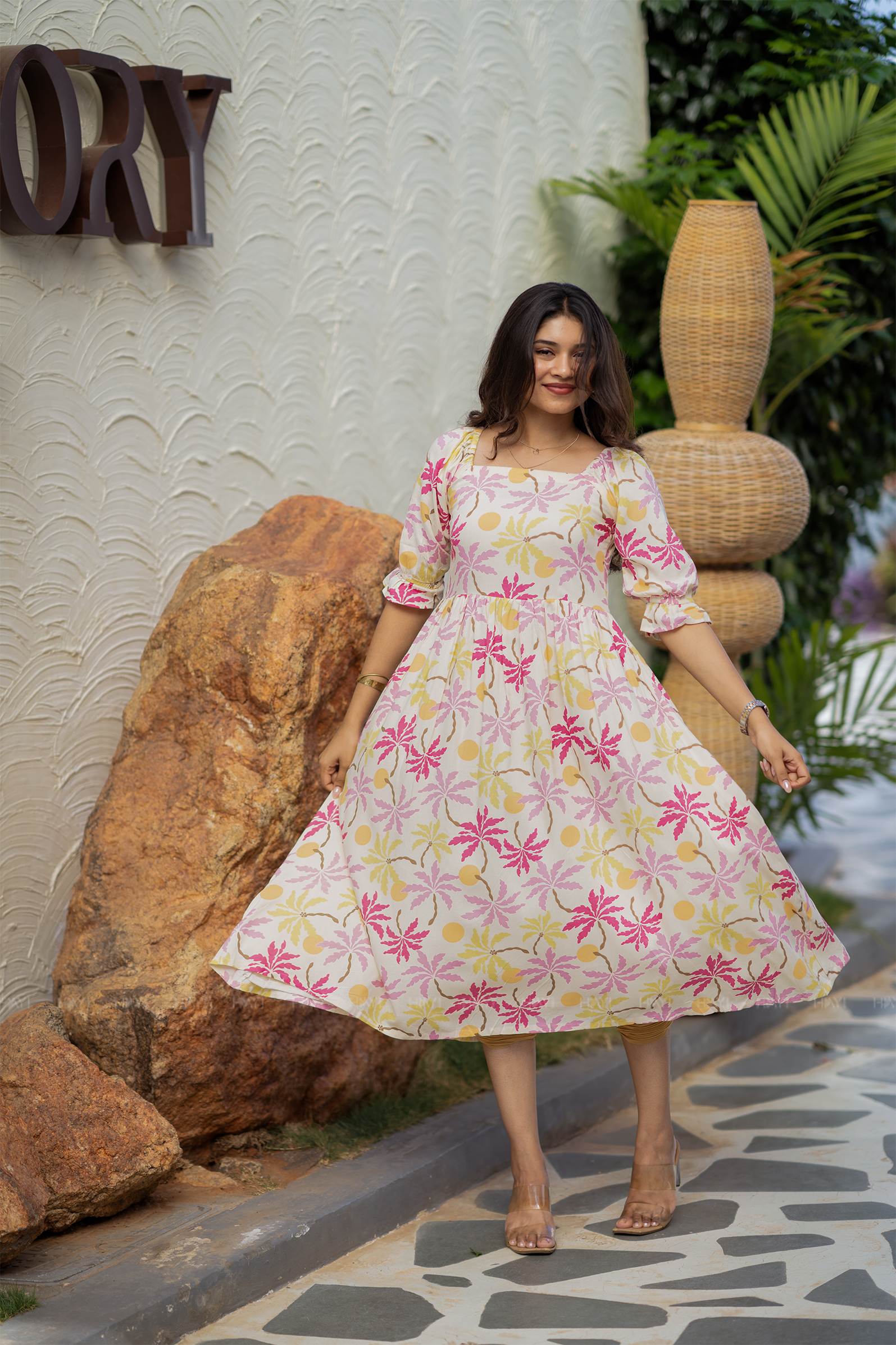 Florisun Lume Printed Umbrella Outfit