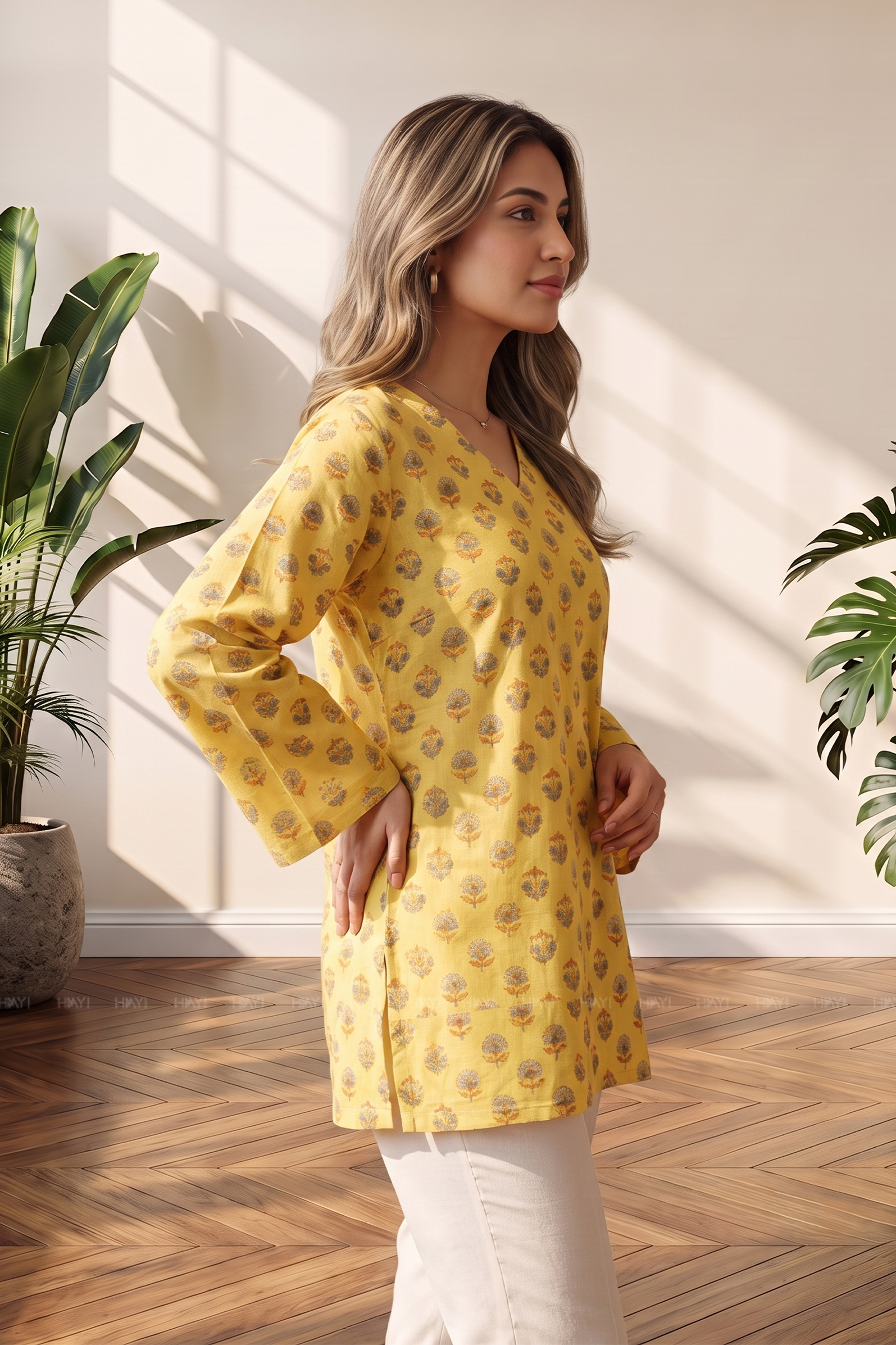 Daisy Drift Printed Short Kurta
