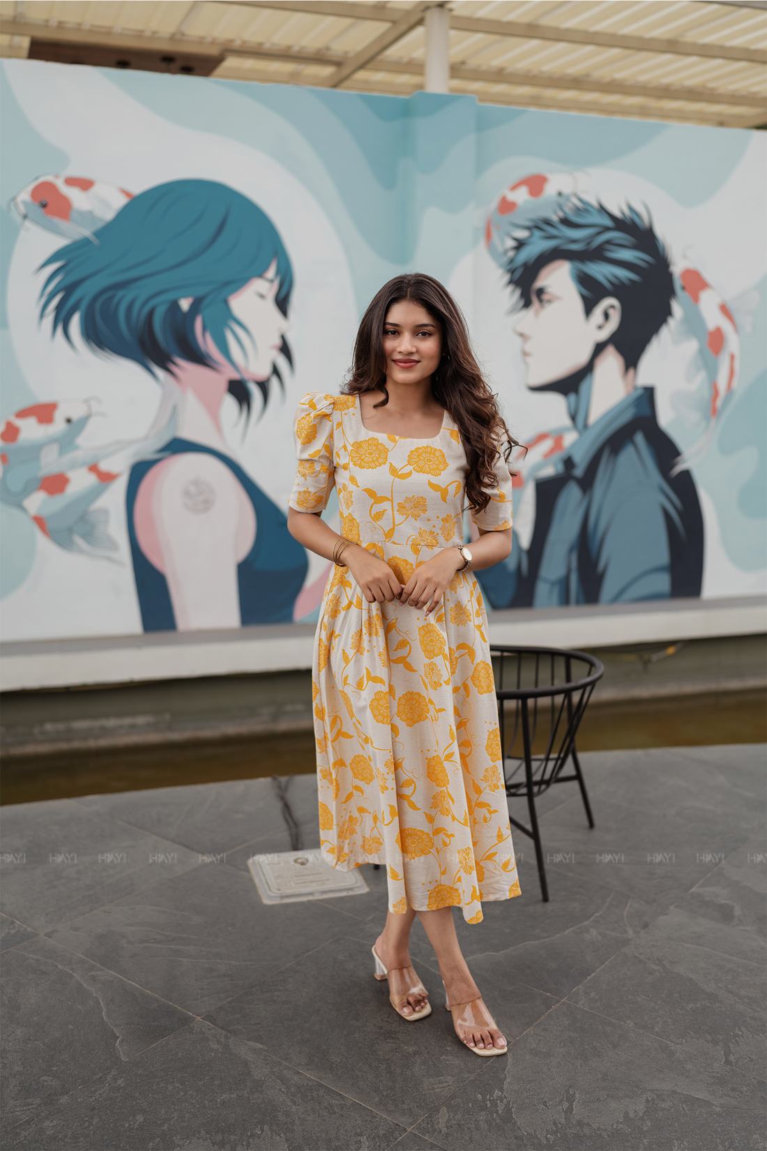 Enchant Melody Off-White floral Printed Umbrella Outfit