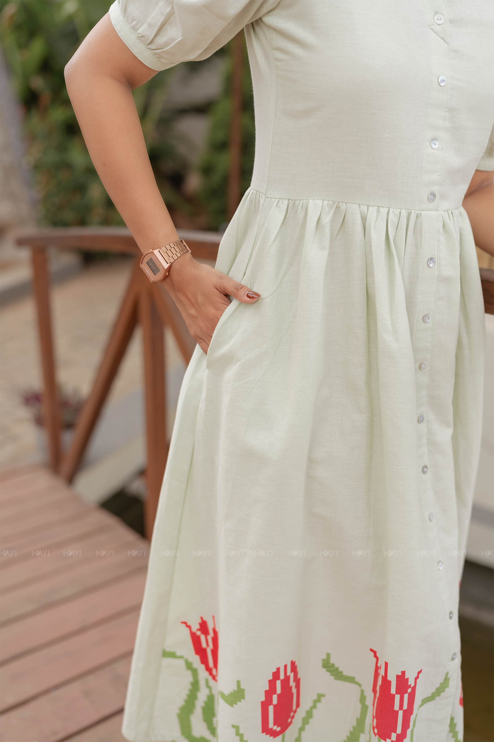 Garden Wraped Pista Green Umbrella Outfit
